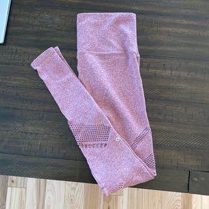 Alo yoga pale pink yoga pants with holes. Like new